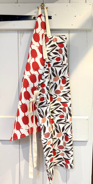 The Art of Gifting: Why British-Made Kitchen Textiles Make the Perfect Present