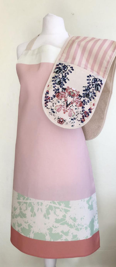 Nice & Rosy Apron